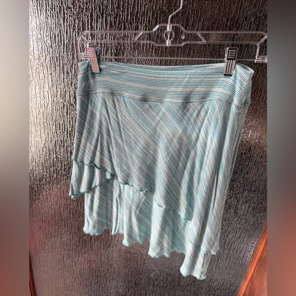 Athleta Aqua & White Striped High-Low Skirt | Size S